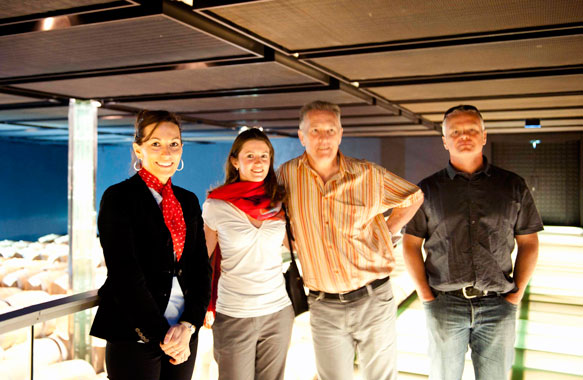 Jpierre,-Franck-et-Emilie-avec-notre-guide.jpg
